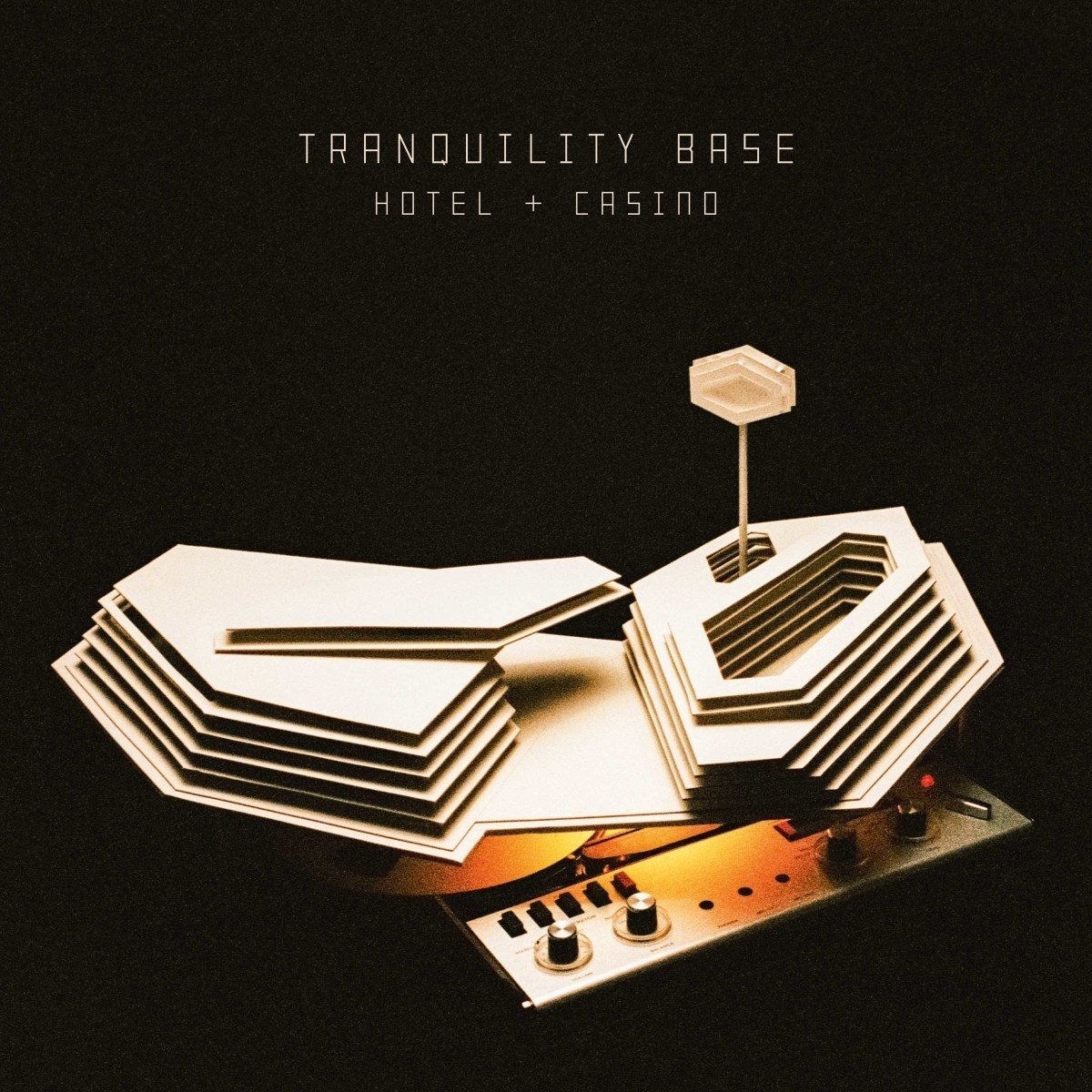 ARCTIC MONKEYS – TRANQUILITY BASE HOTEL & CASINO